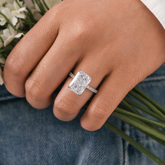 Aurora Whisper Ring - Moissanite - Serene Western