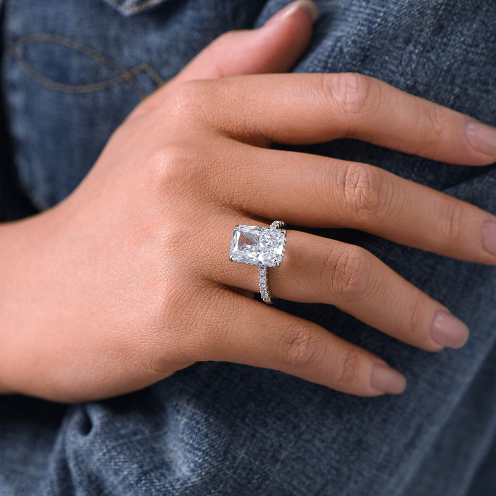 Aurora Whisper Ring - Moissanite - Serene Western