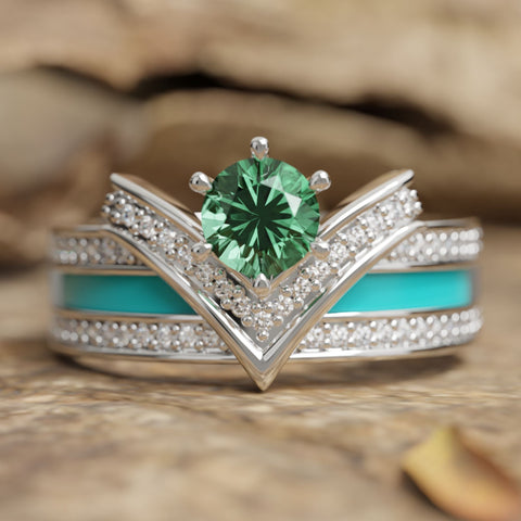 Crowned Noble Ring -  Emerald