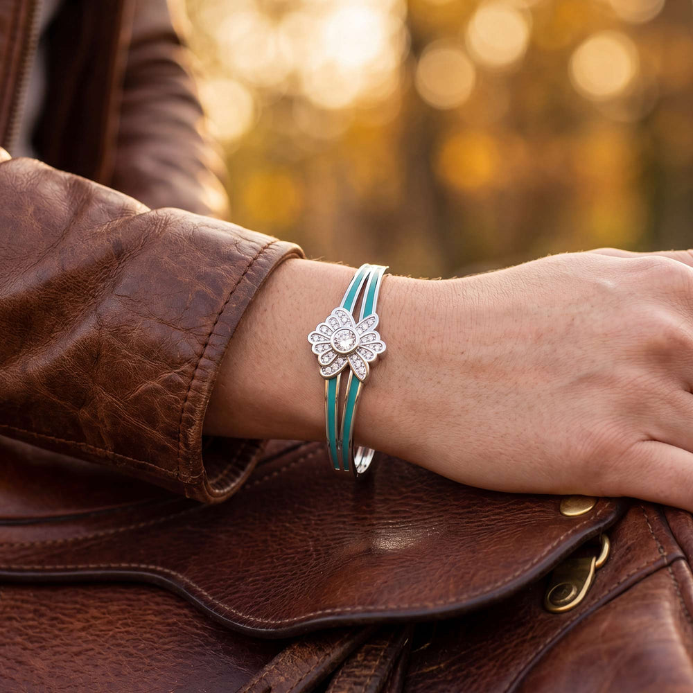 Desert Bloom Bracelet - Moissanite - Serene Western
