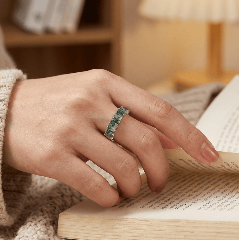 Dewdrop Tiara Ring - Serene Western