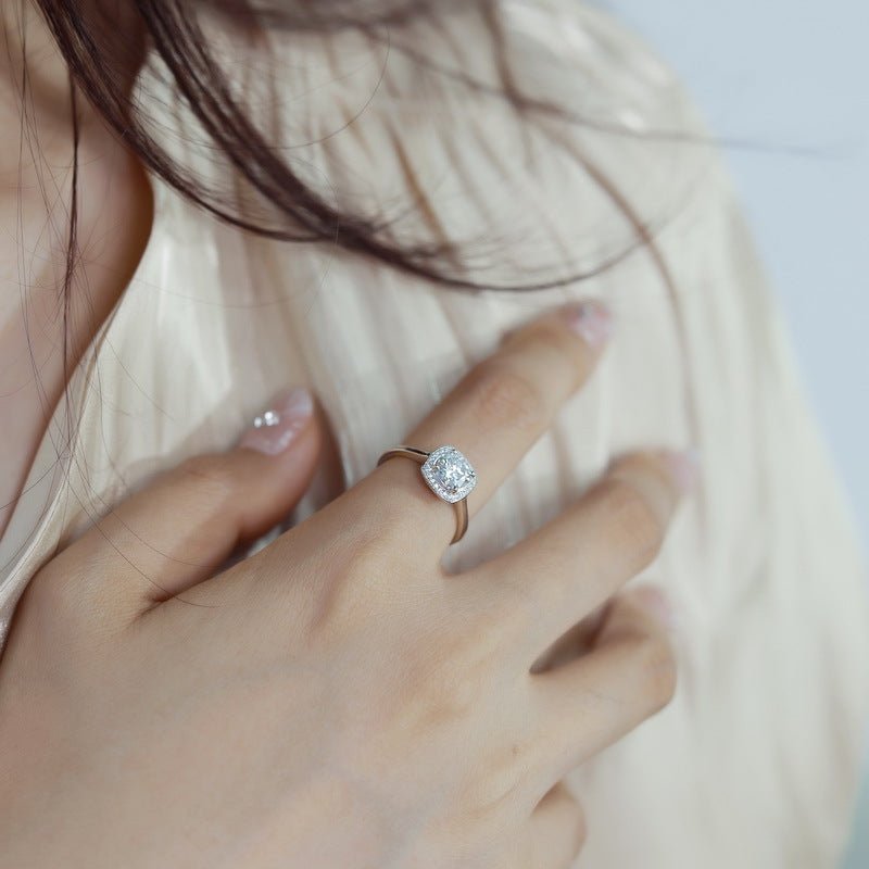 Gentle Glow Halo Ring - Moissanite - Serene Western