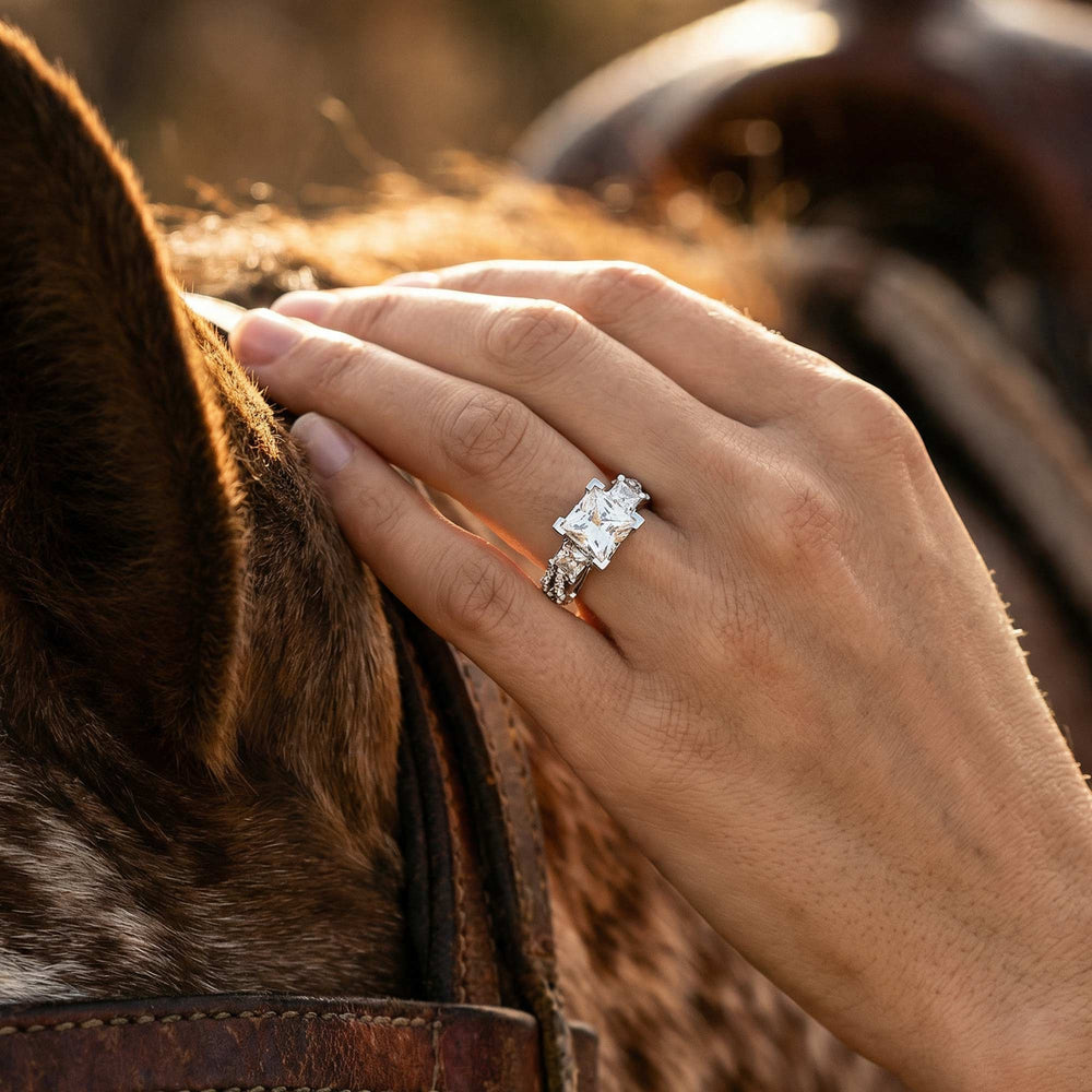 Love Rivet Ring - Moissanite - Serene Western