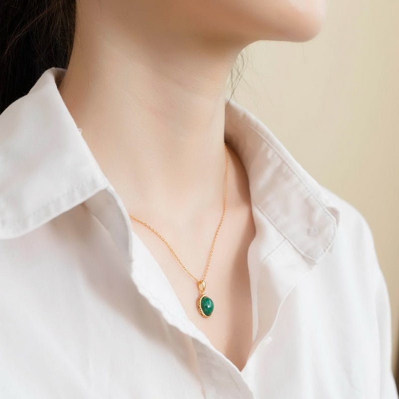 Malachite Oval Necklace - Serene Western