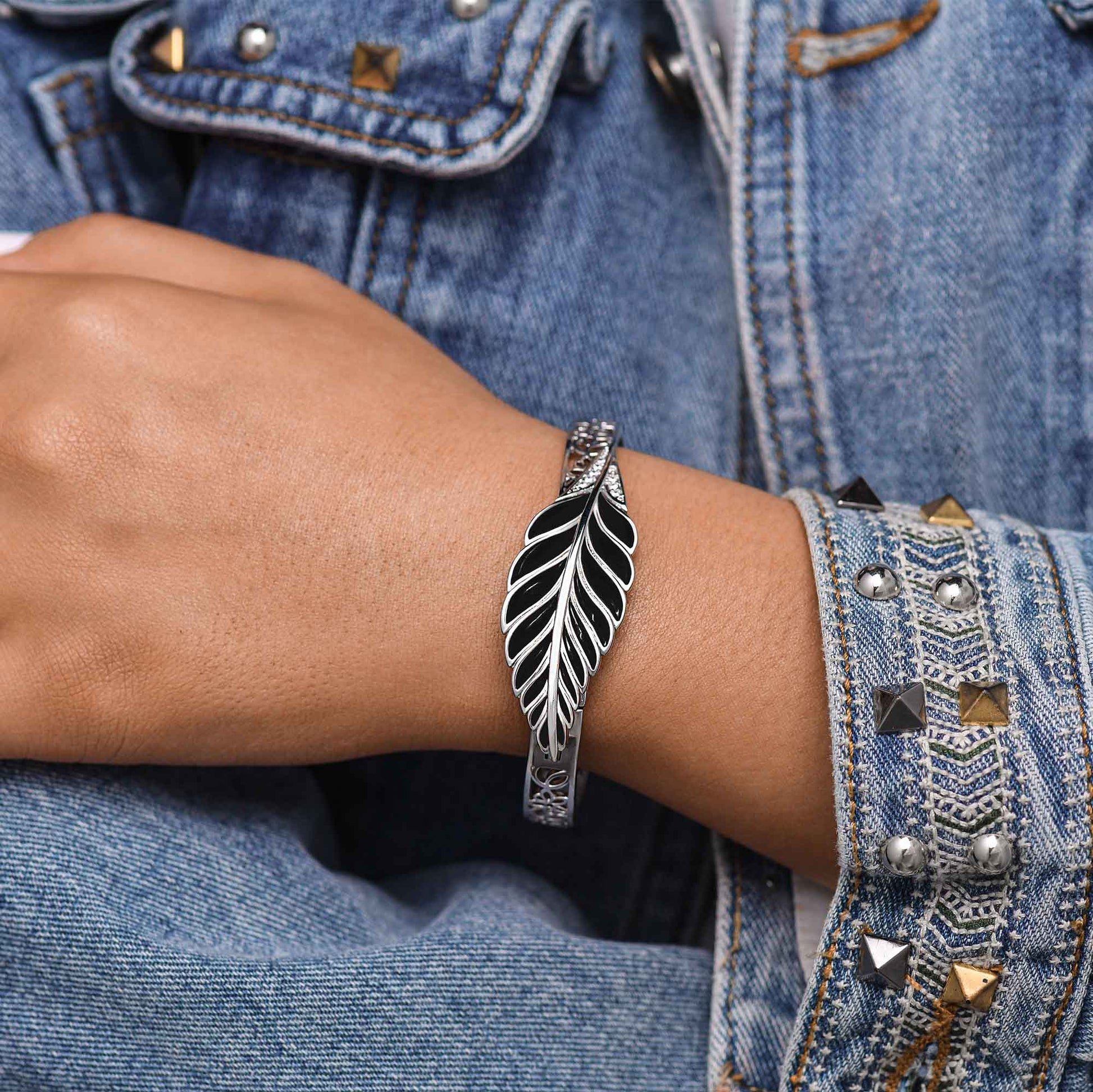 Mesa Quill Bracelet - Black - Serene Western
