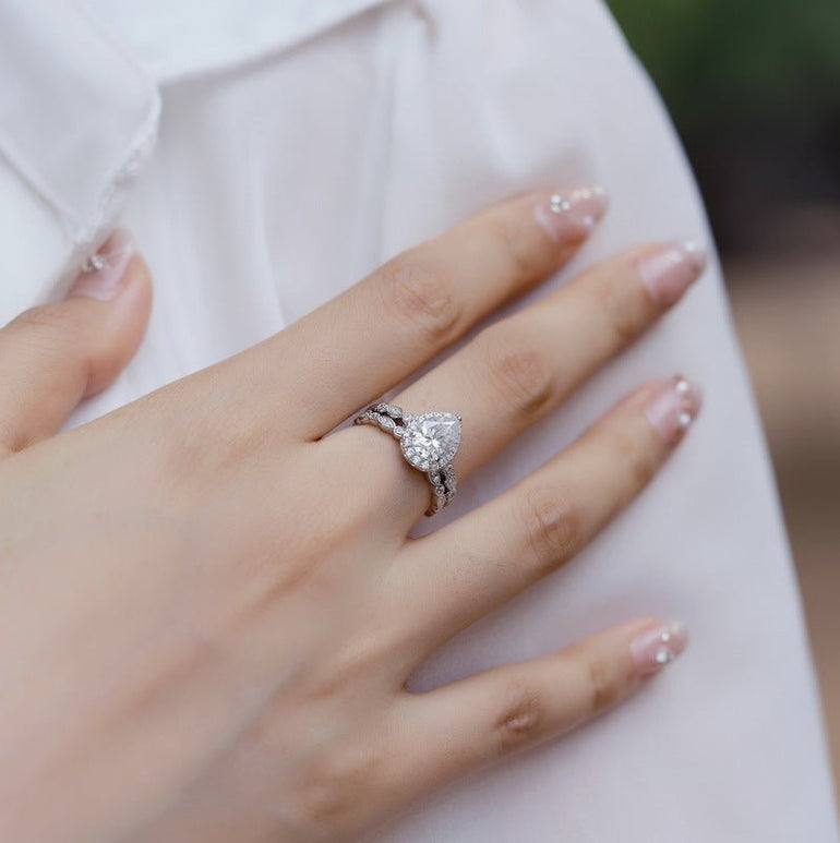 Moontear Tale Set - Moissanite - Serene Western