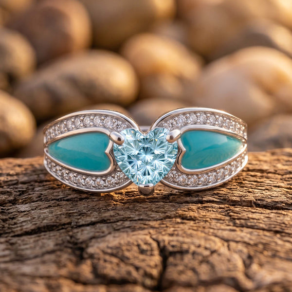 Orya Embrace Ring - Aquamarine