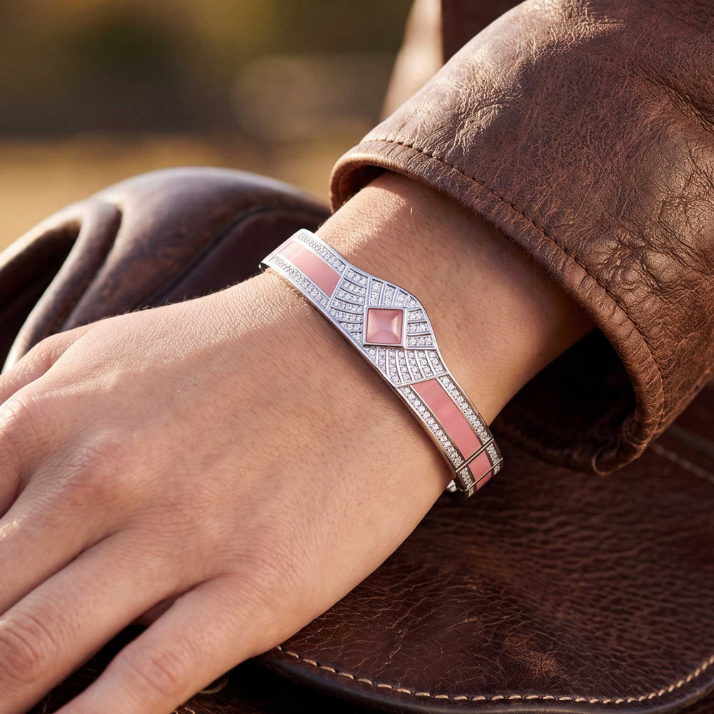 Pioneer Spirit Bracelet - Rose Quartz - Serene Western