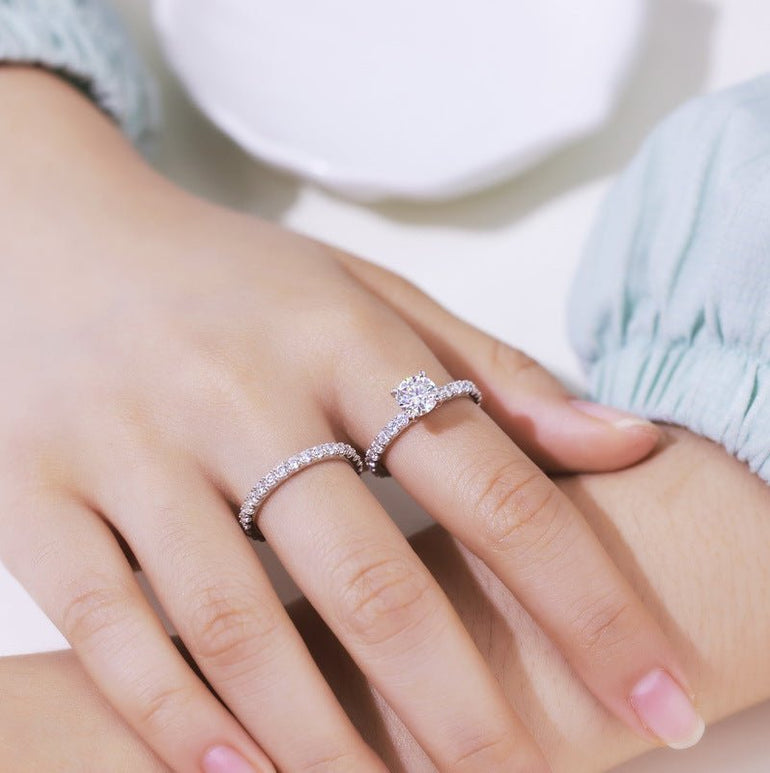 Radiant Vow Set - Moissanite - Serene Western