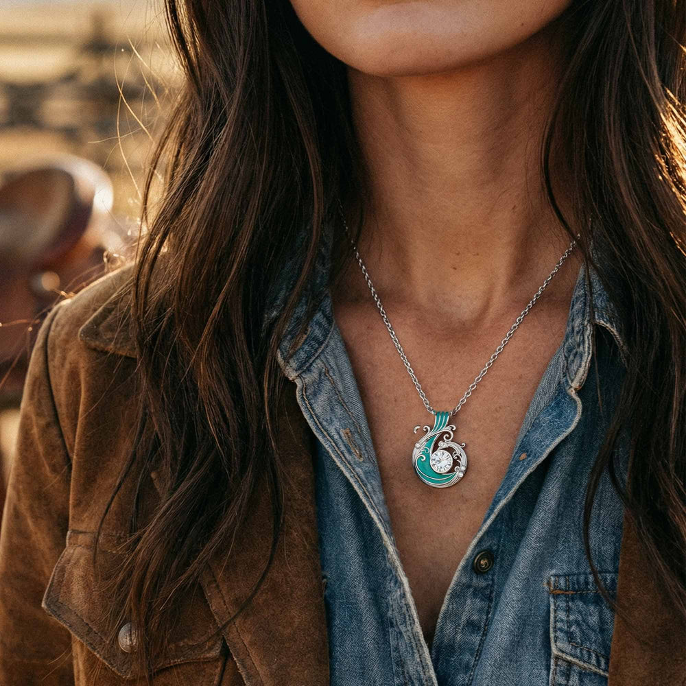 Savanna Swirl Necklace - Moissanite - Serene Western