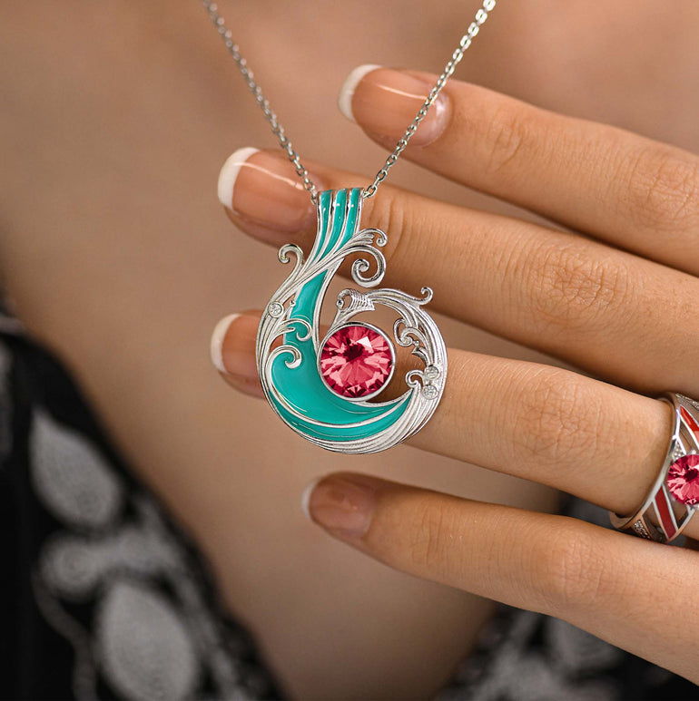 Savanna Swirl Necklace - Ruby - Serene Western