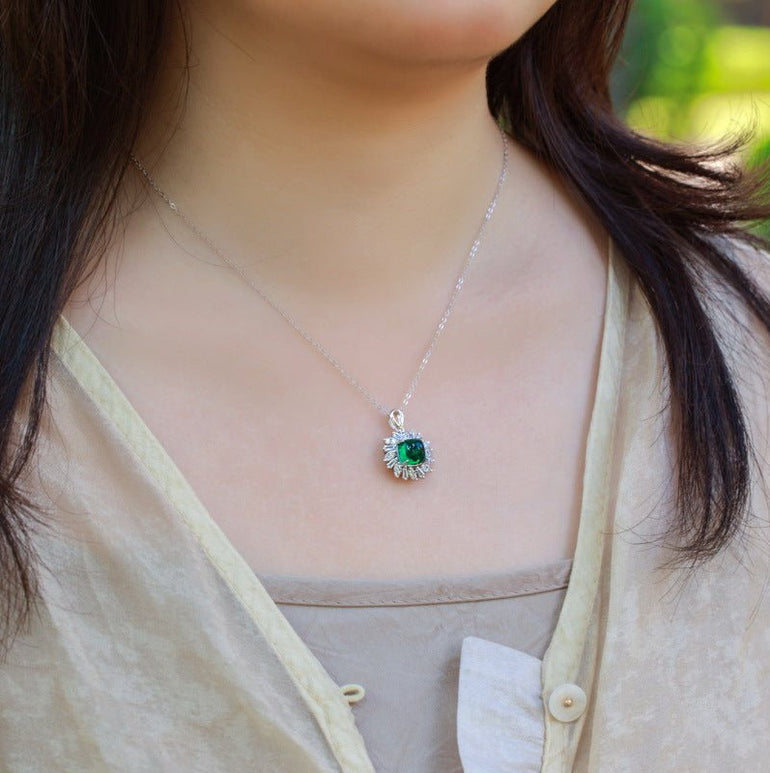 Solar Whisper Necklace - Serene Western