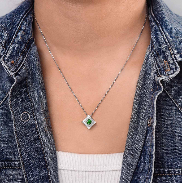 Soulful Waters Necklace - Emerald - Serene Western