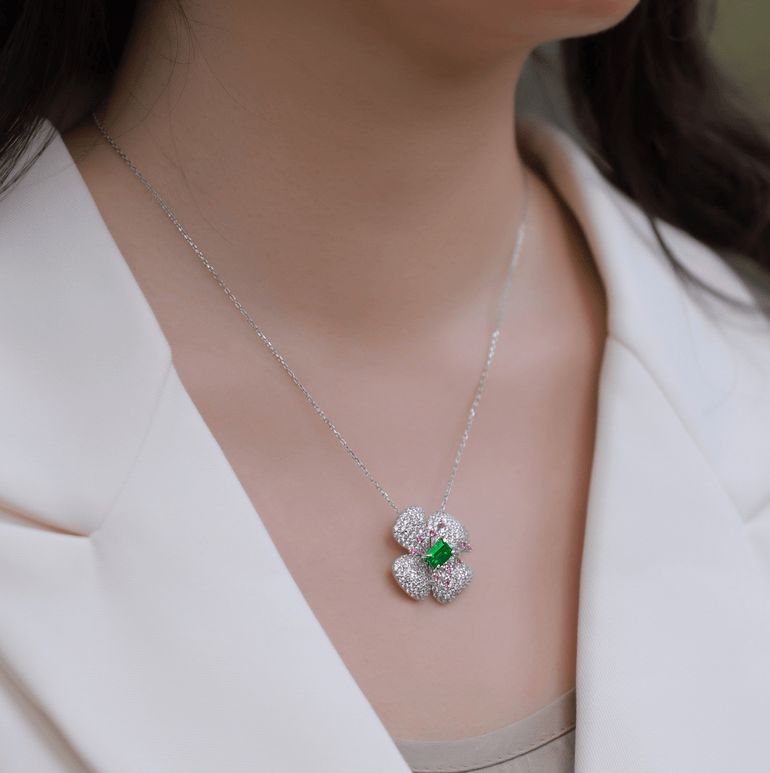 Starlit Bloom Necklace - Serene Western